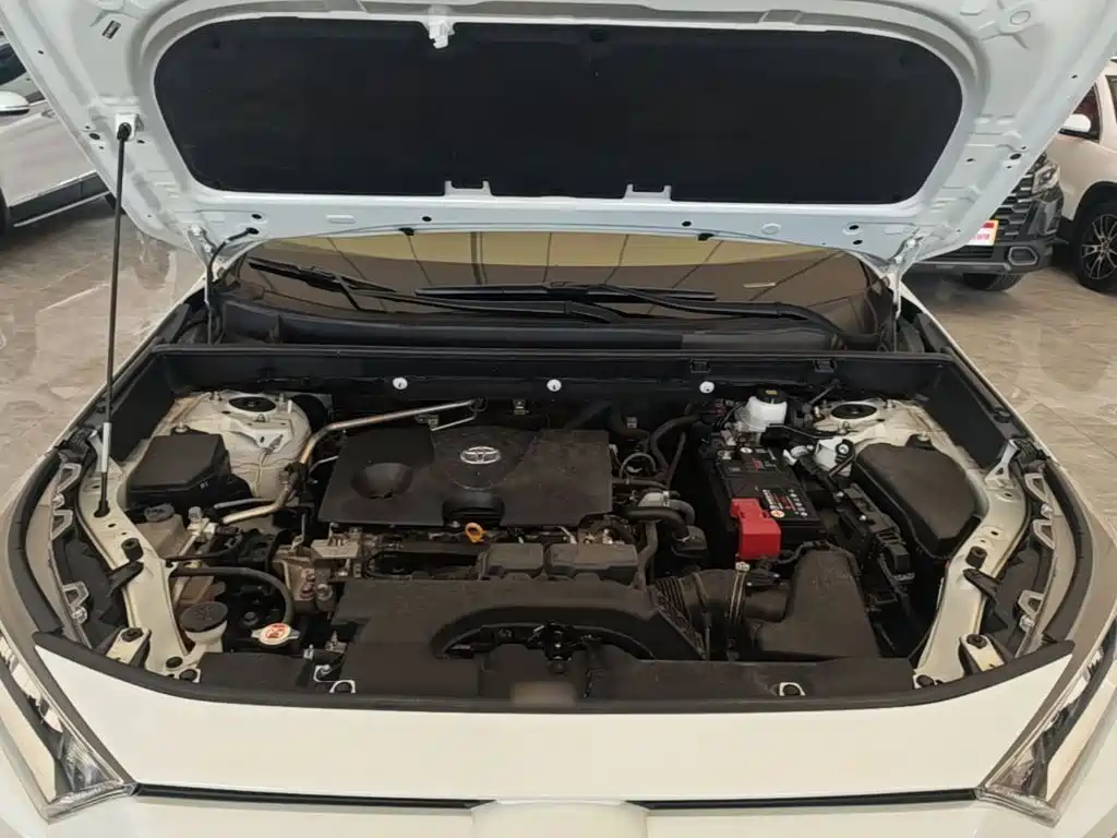 Toyota RAV4 — миниатюра 20