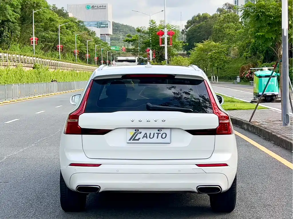Volvo XC60 2018 T5