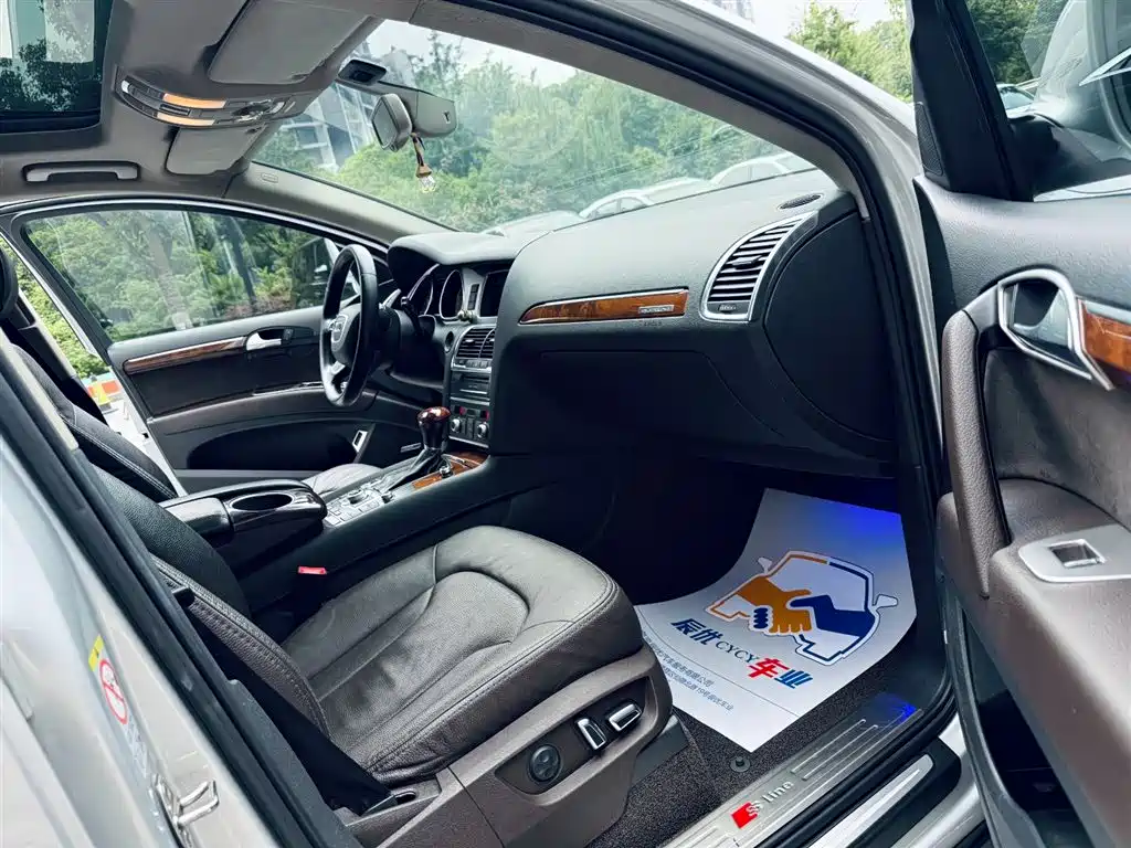 Audi Q7 — фотографии объявления, Фото 12