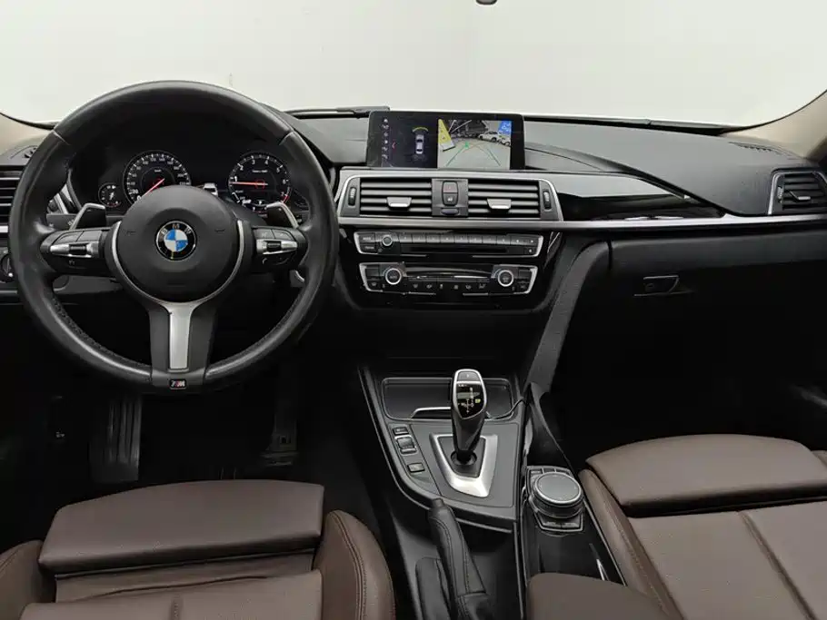 BMW 3 Series — миниатюра 12