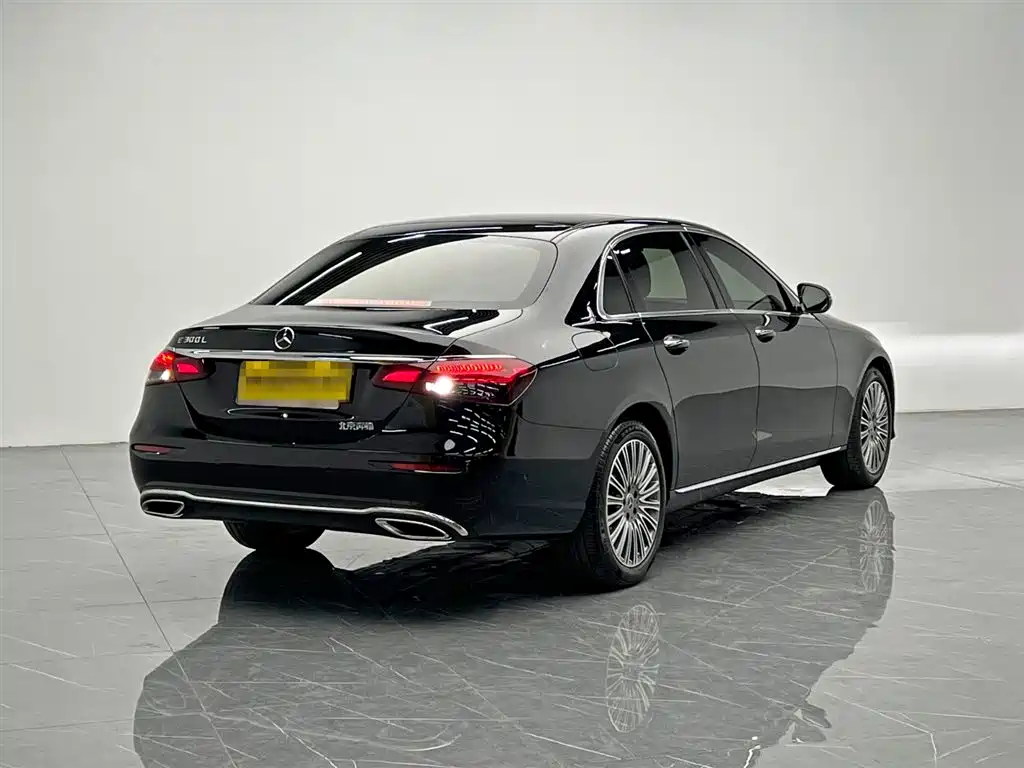 Mercedes-Benz E-Class E 2023 E 300 L Luxury