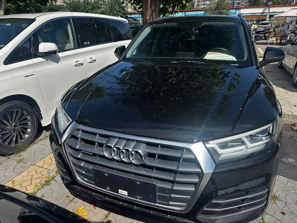 Audi Q5L — миниатюра 2
