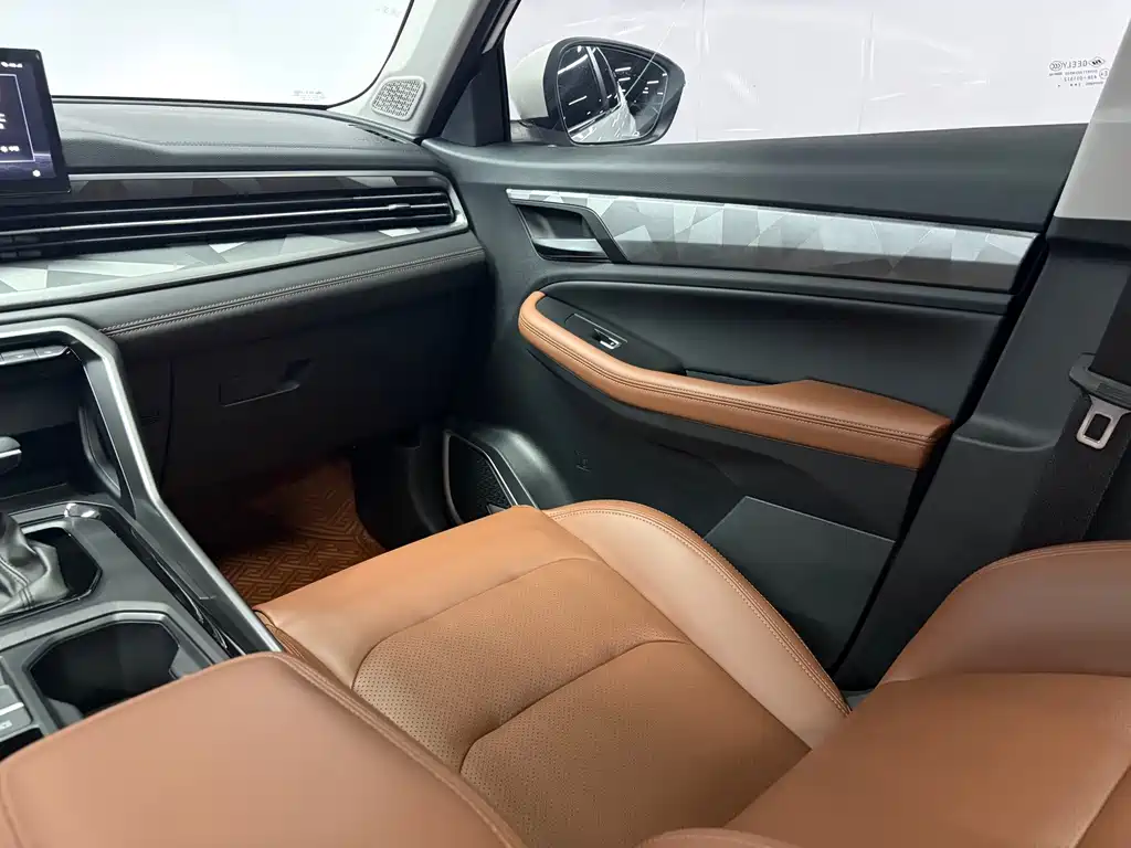 Geely Vision X6 — миниатюра 10