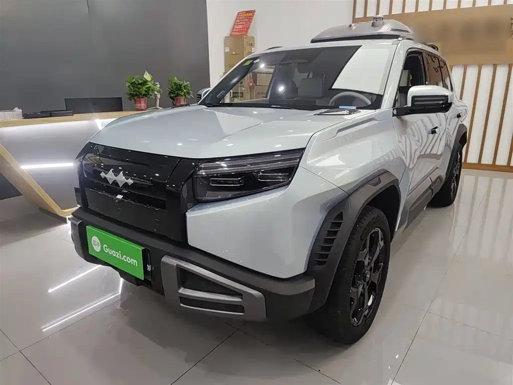 Fang Cheng Bao Titanium 3 2025