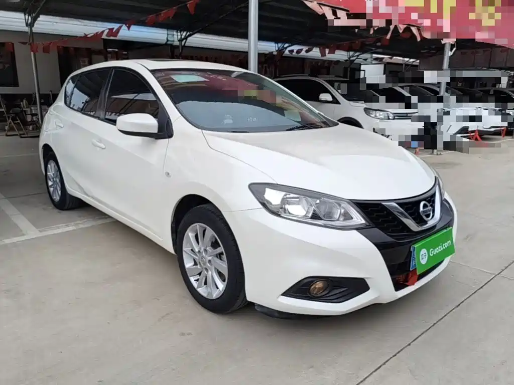 Nissan Tiida — миниатюра 4
