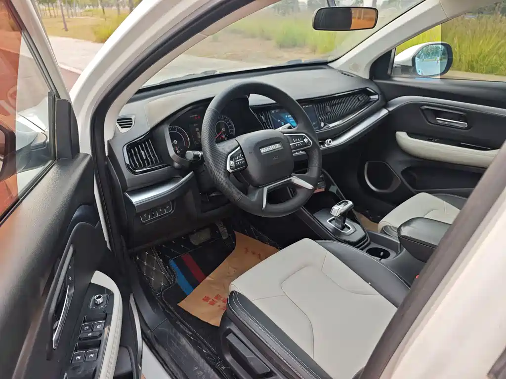 Haval H2s — миниатюра 8