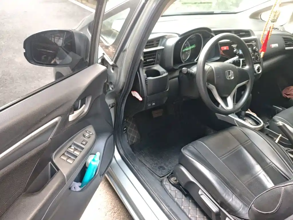 Honda Fit — миниатюра 14