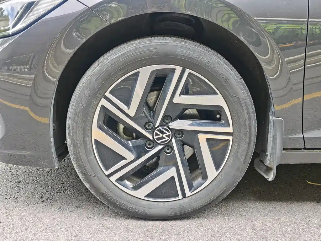Volkswagen Sagitar — миниатюра 28
