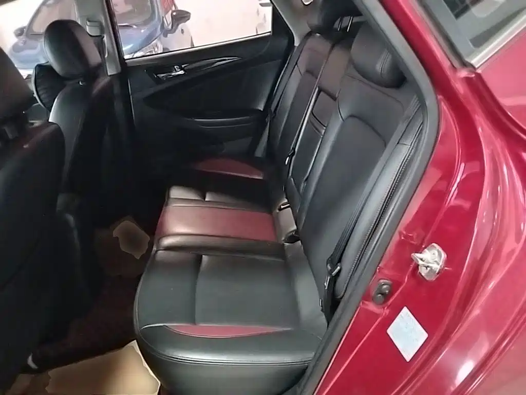 Changan Eado XT — миниатюра 17