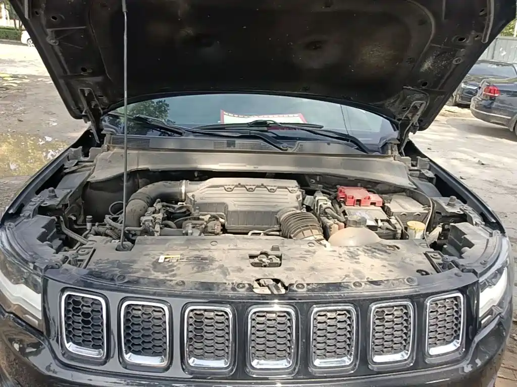 Jeep Compass — миниатюра 20