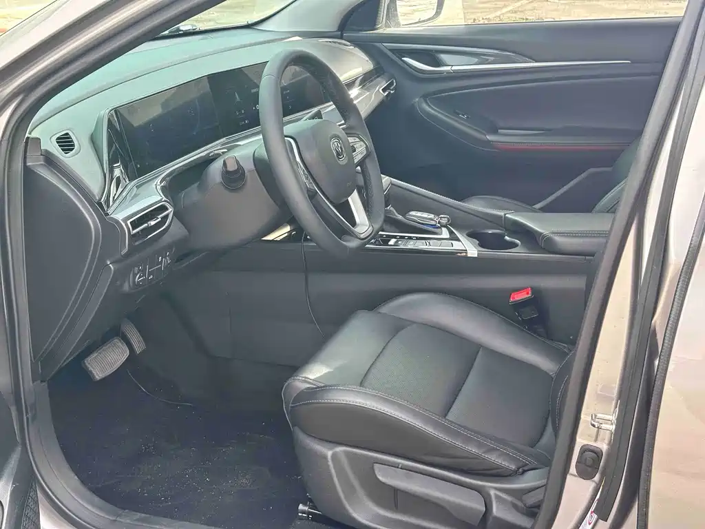 Changan Eado — миниатюра 4