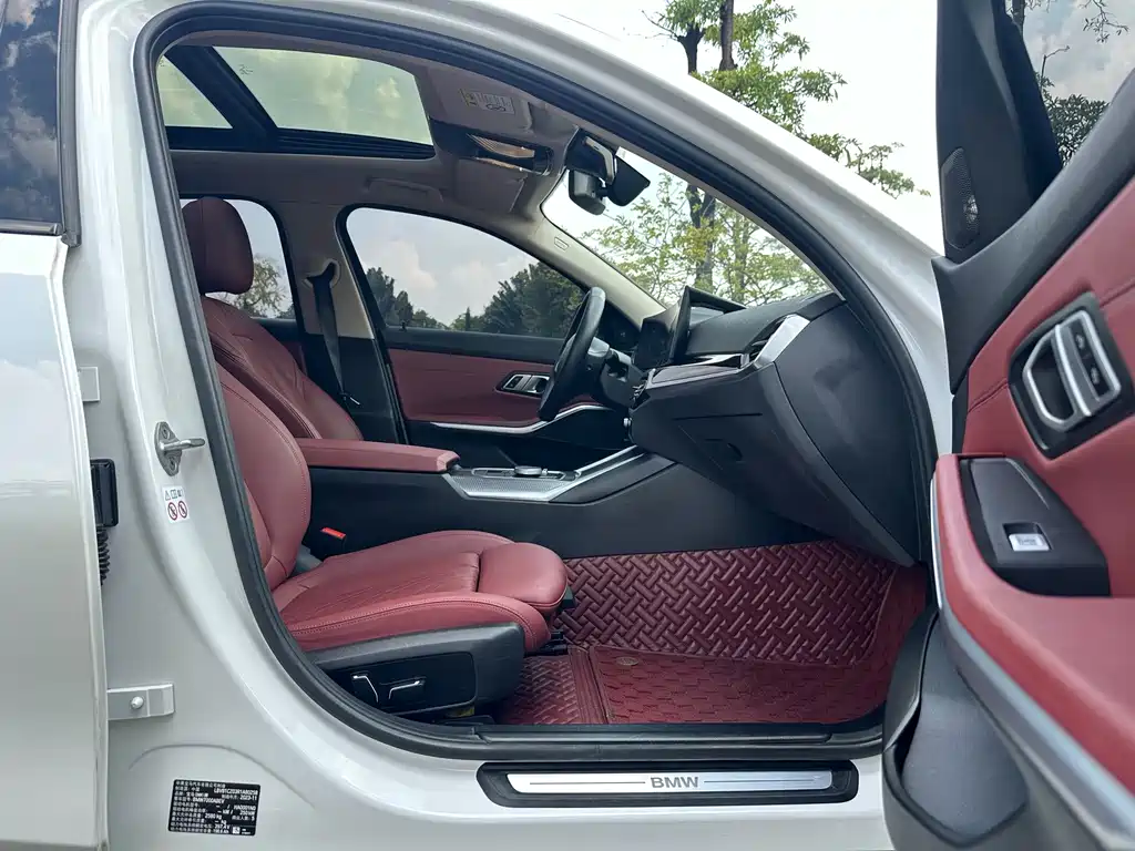 BMW i3 — миниатюра 14