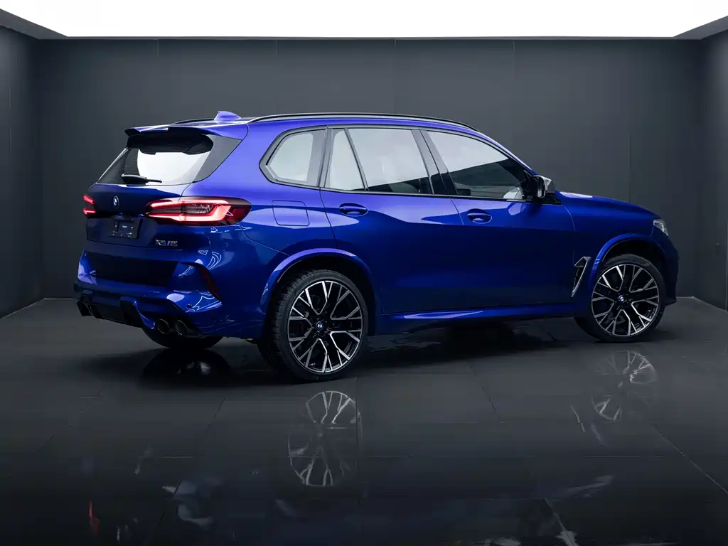 BMW X5 M — миниатюра 5