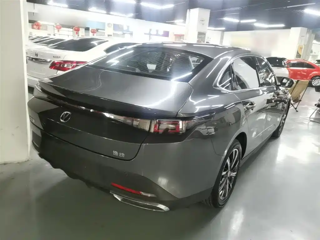 Changan Eado 2025 1.5T 500Bar Luxury