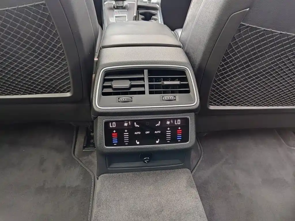 Audi A6L — фотографии объявления, Фото 11