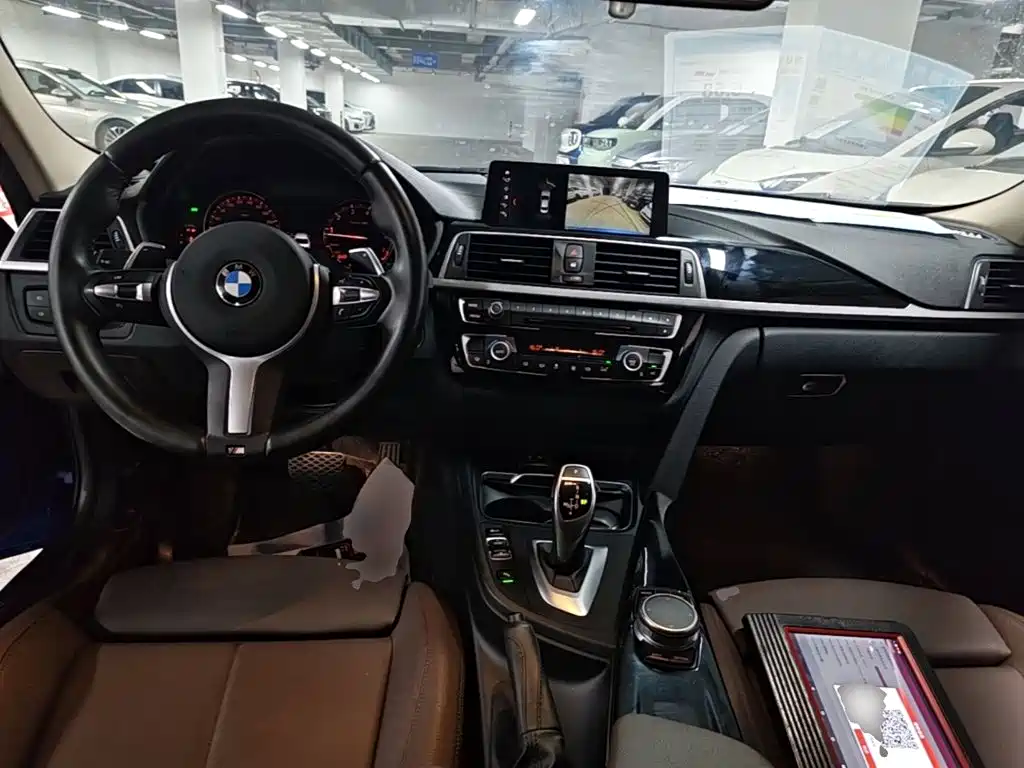 BMW 3 Series — миниатюра 10