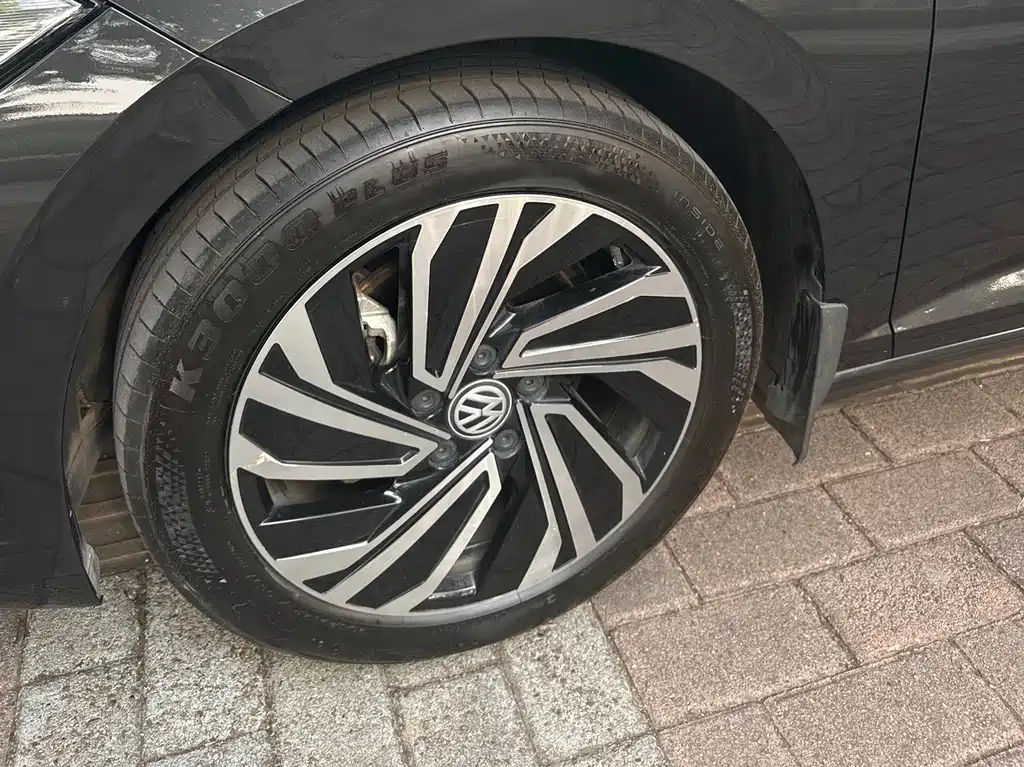 Volkswagen Sagitar — миниатюра 7