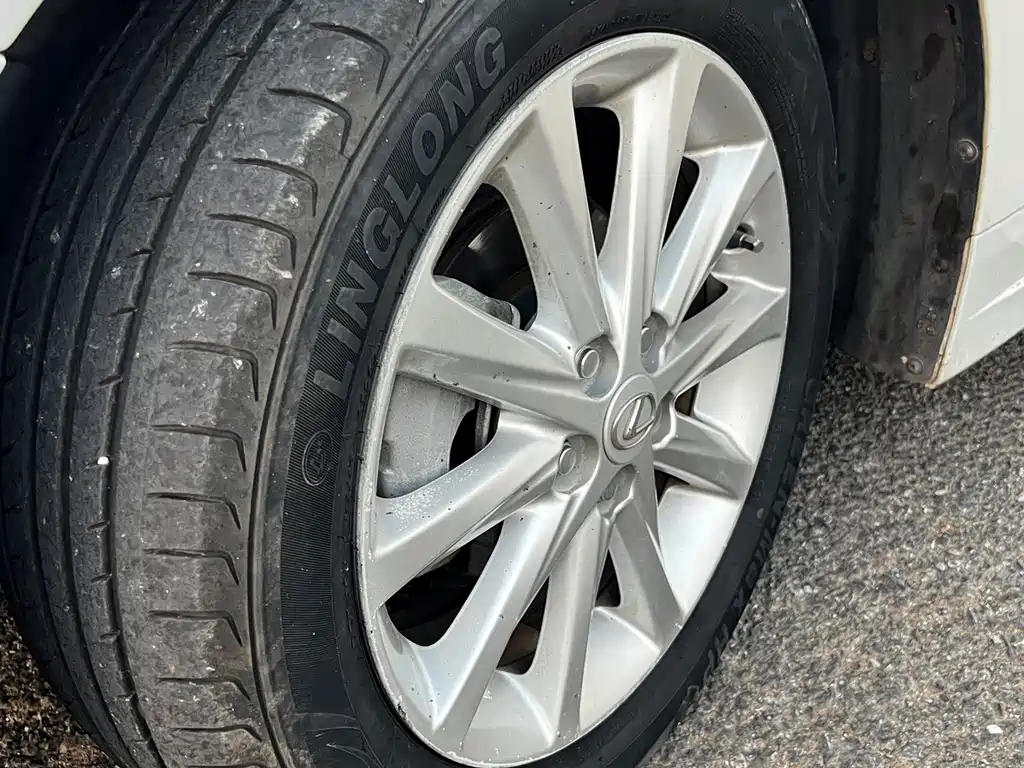 Lexus CT — миниатюра 25