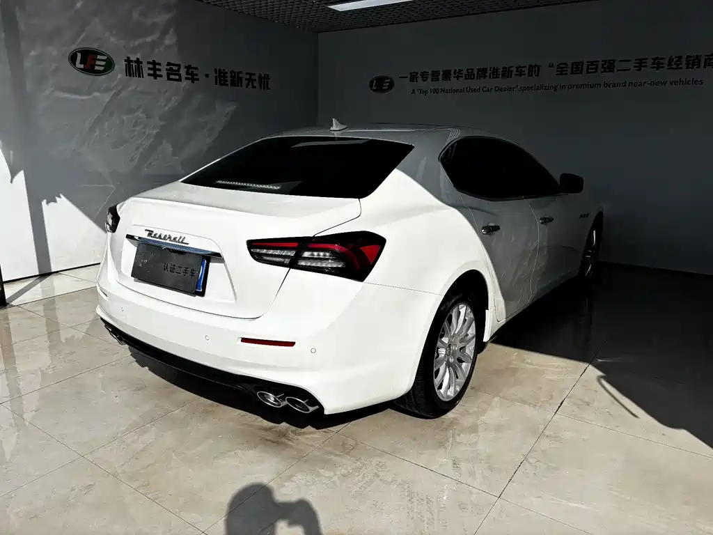 Maserati Ghibli — миниатюра 5