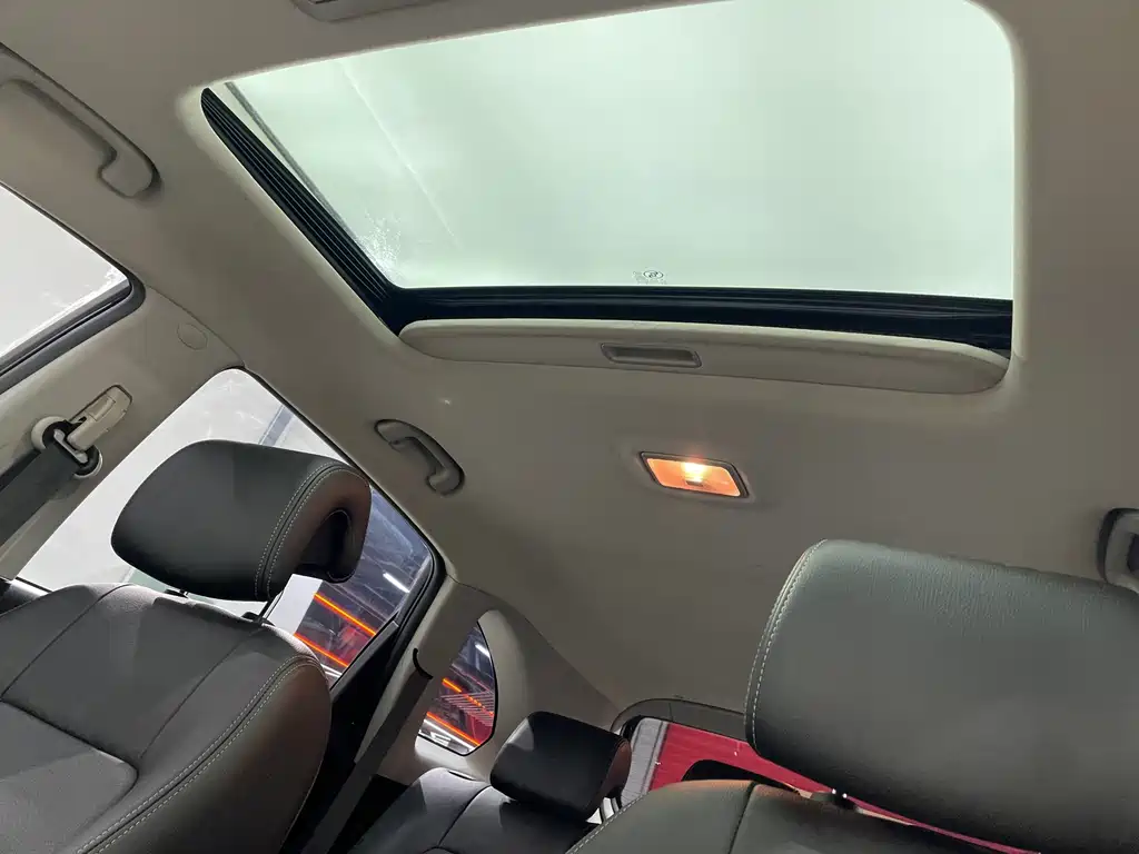 Chevrolet Captiva — миниатюра 19
