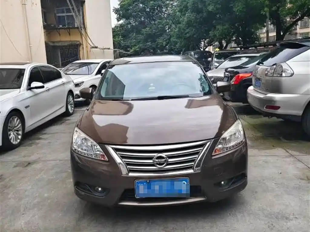 Nissan Sylphy 2012 1.6XL MT Luxury