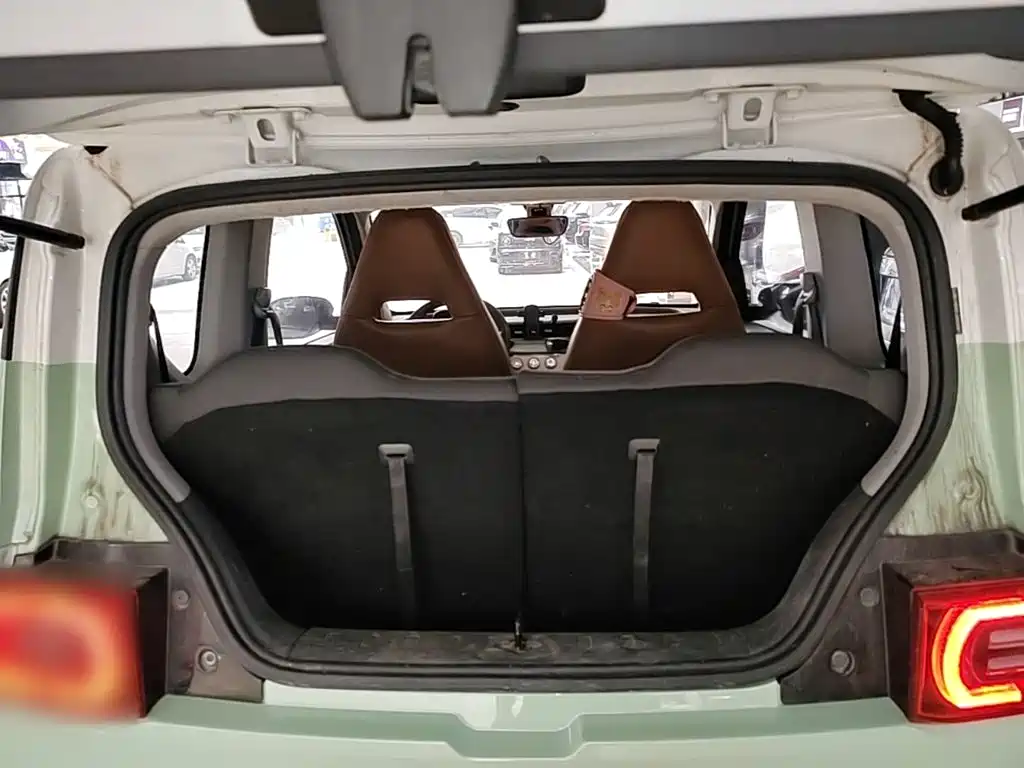 Wuling MINIEV — миниатюра 19