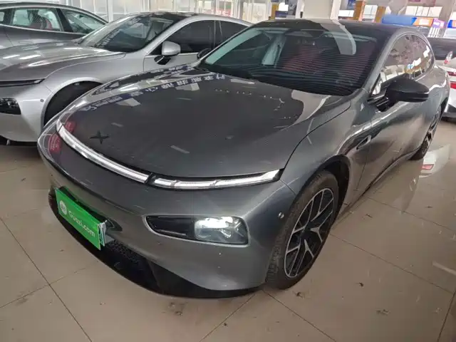 XPeng P7