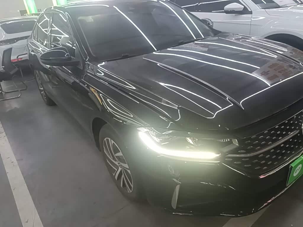 Toyota Levin 1.5 л 2023 г. Чёрный, пробег 14200 км