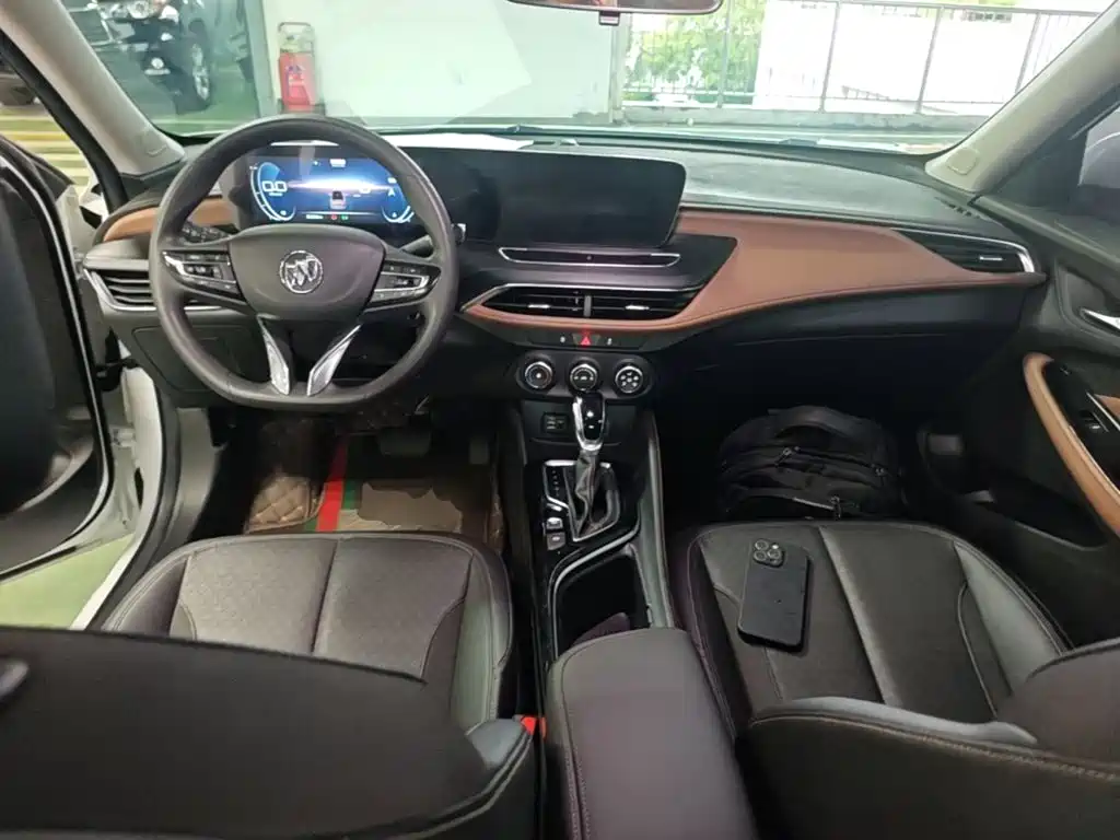 Buick Verano — миниатюра 10