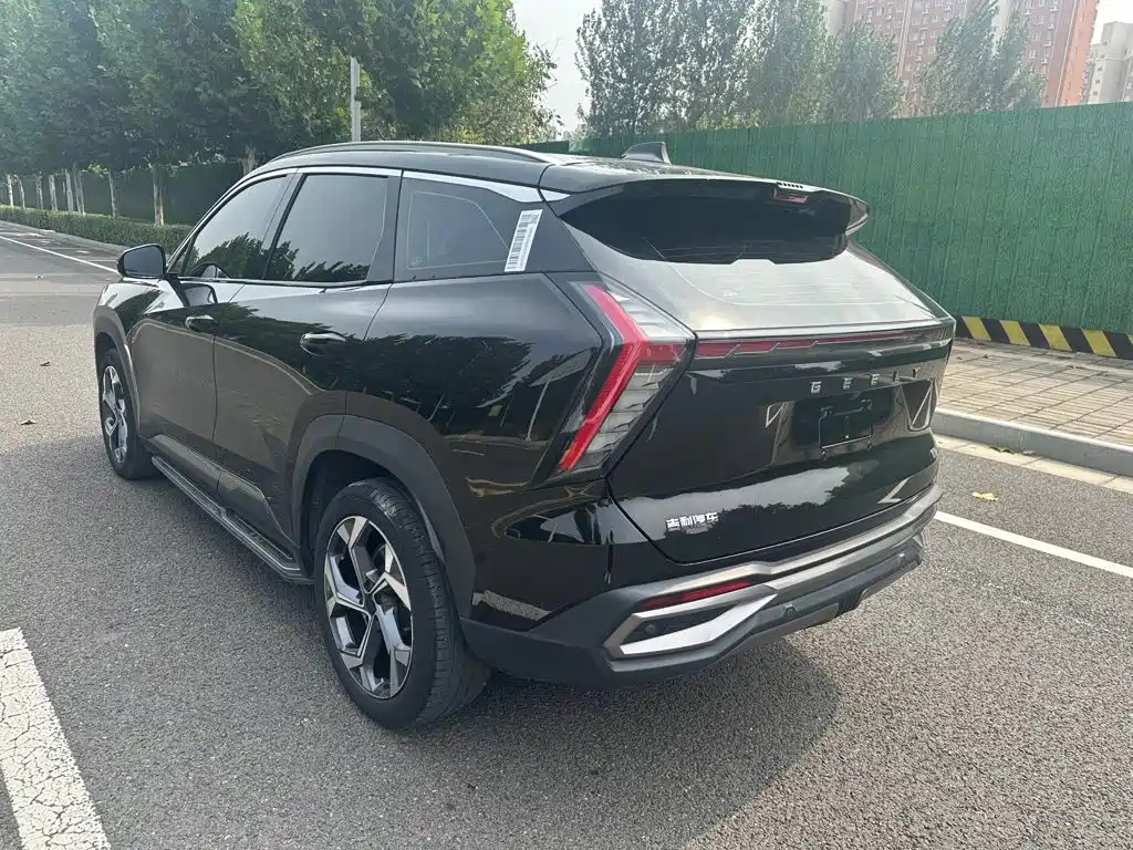 Geely Boyue L — миниатюра 9