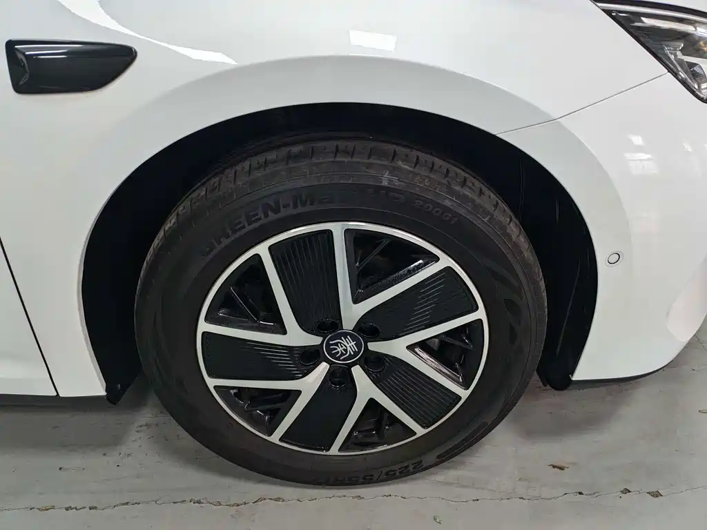 BYD Qin L — миниатюра 14