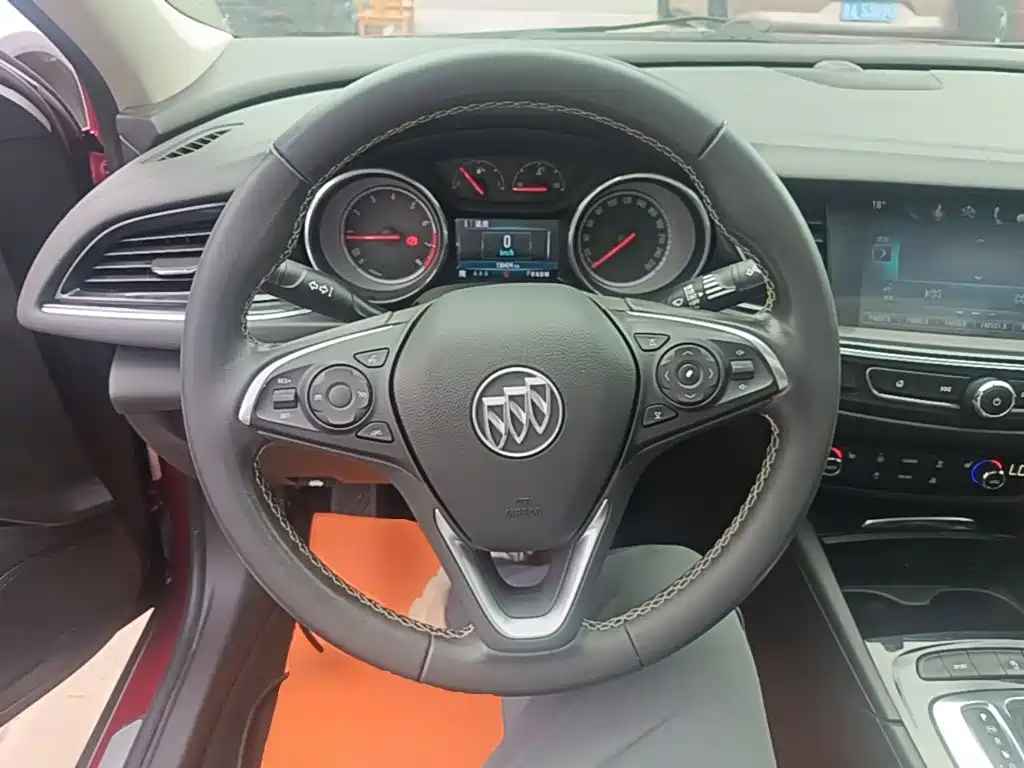 Buick Regal — миниатюра 11