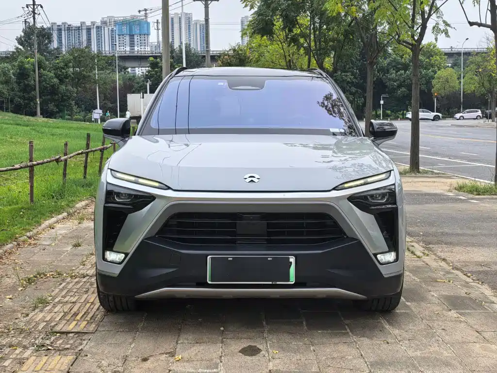 NIO ES8 — миниатюра 4
