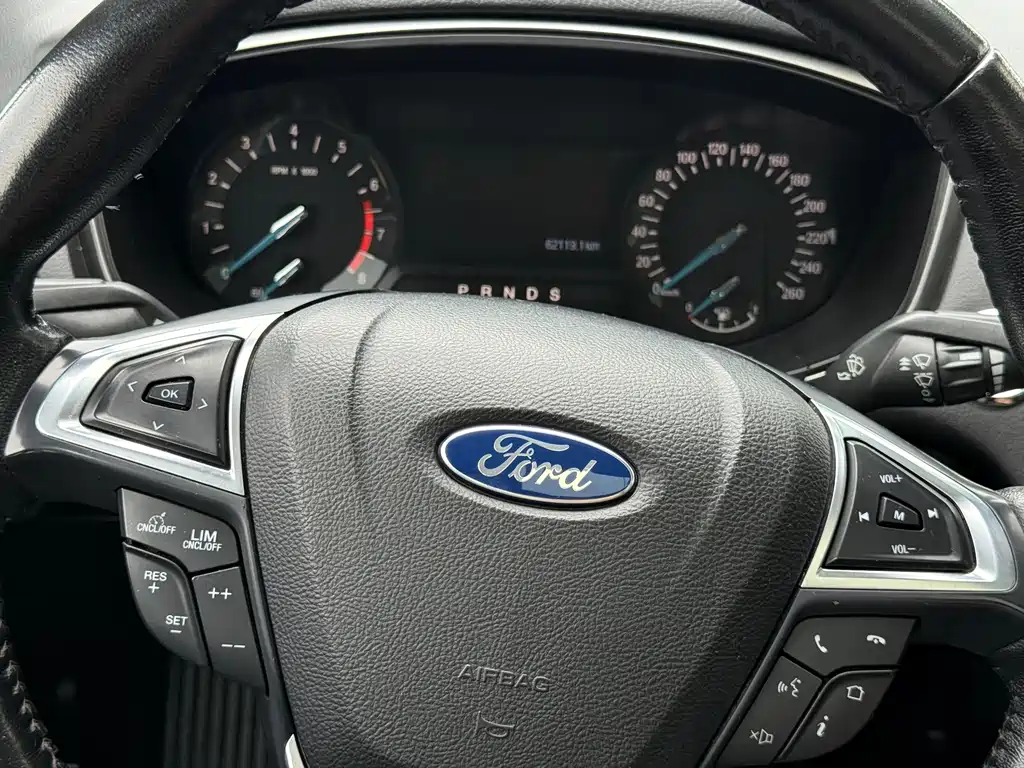 Ford Mondeo — миниатюра 32