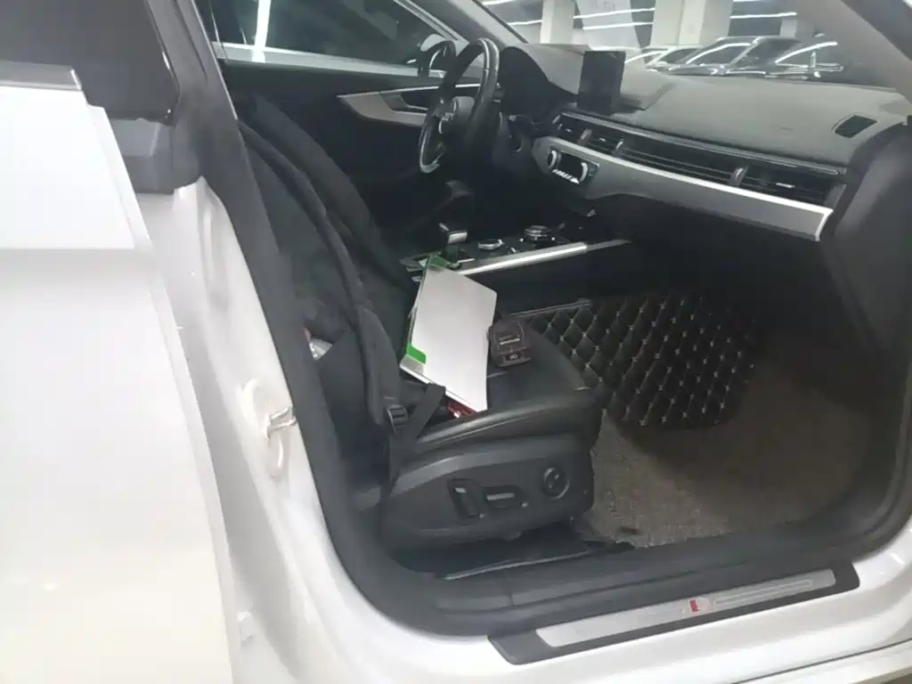 Audi A5 (Import) — миниатюра 25