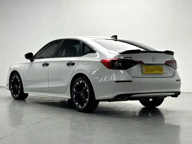 Honda Civic — миниатюра 7