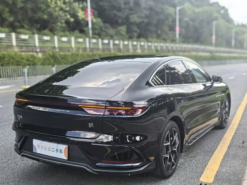 BYD Han — миниатюра 10