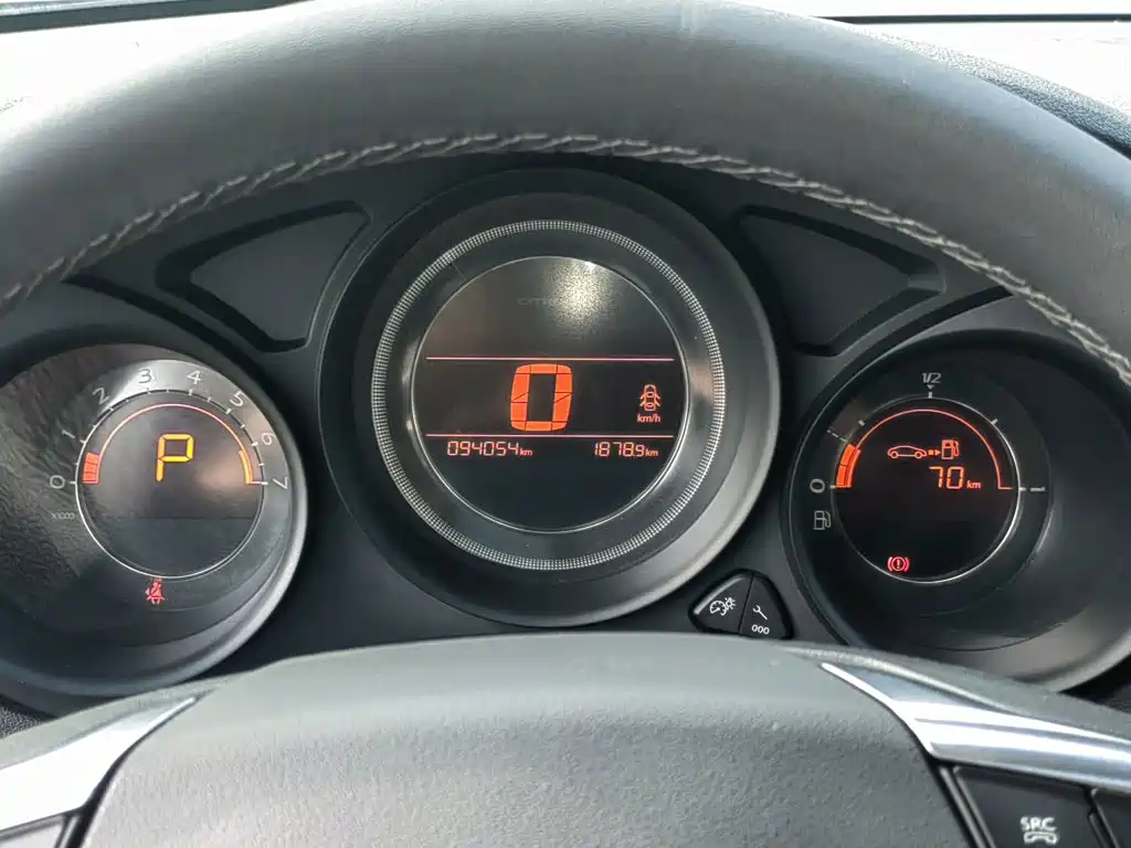 Citroen C4L — миниатюра 12