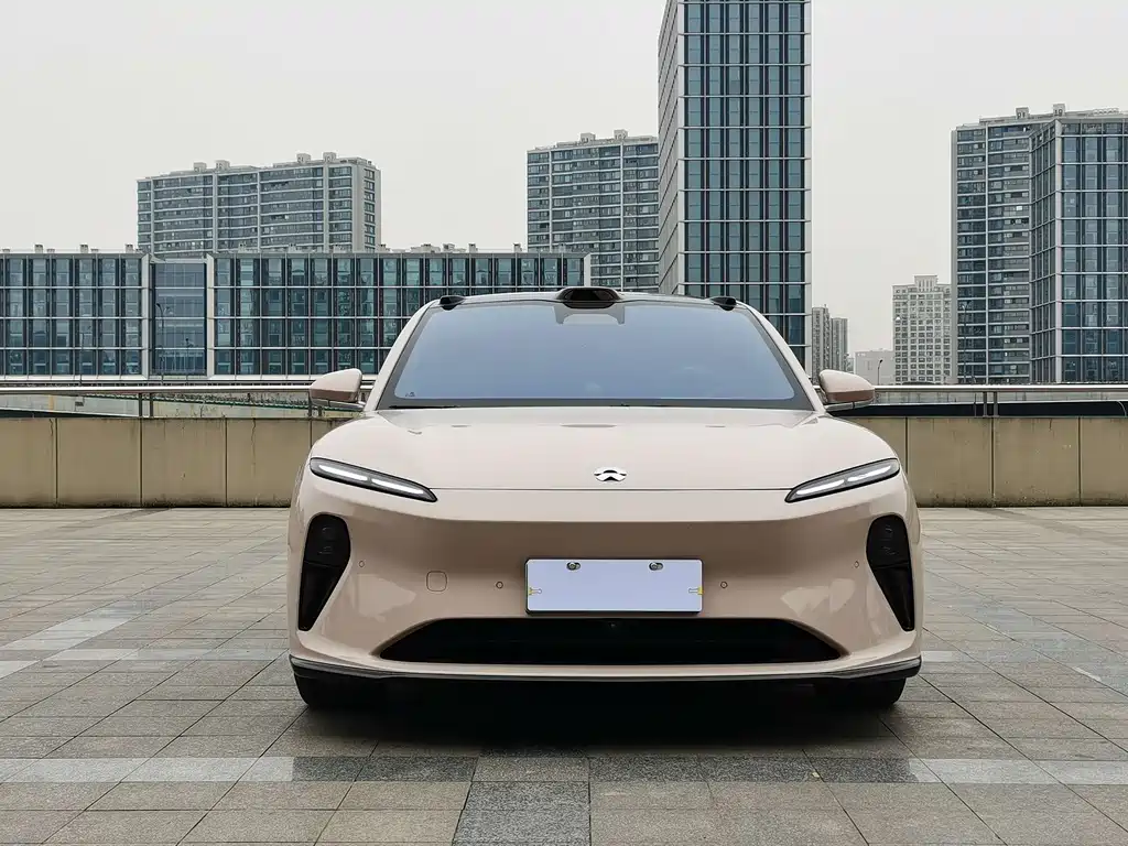 NIO NIO ET5