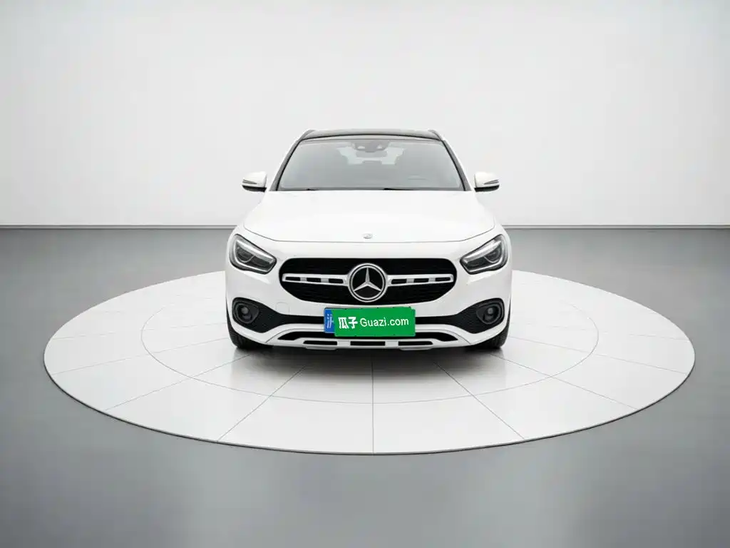 Mercedes-Benz GLA — миниатюра 2