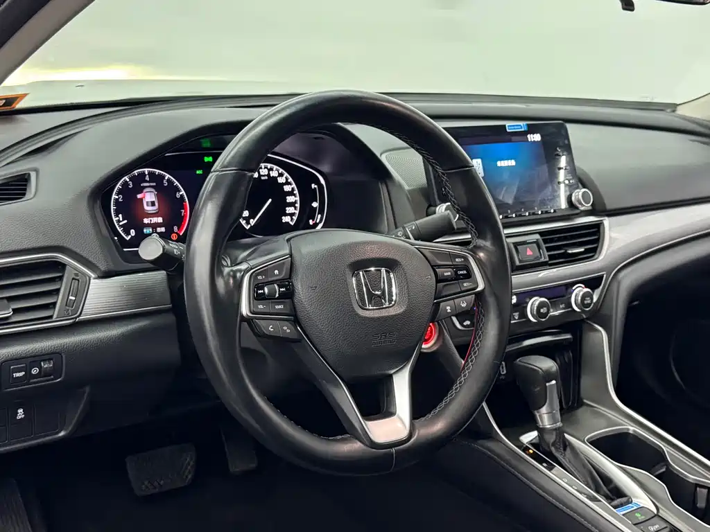 Honda Accord — миниатюра 6
