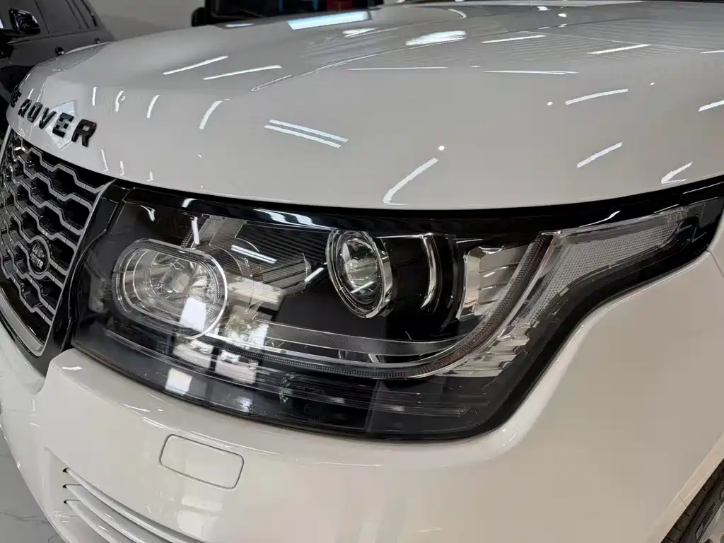 Land Rover Range Rover — миниатюра 6