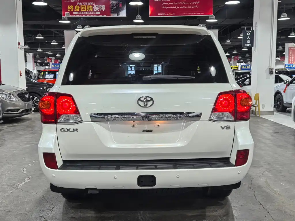 Toyota Land Cruiser 2015 4.6L V8
