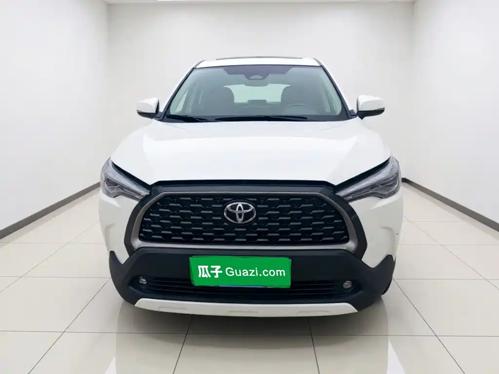 Toyota Corolla Cross — миниатюра 2