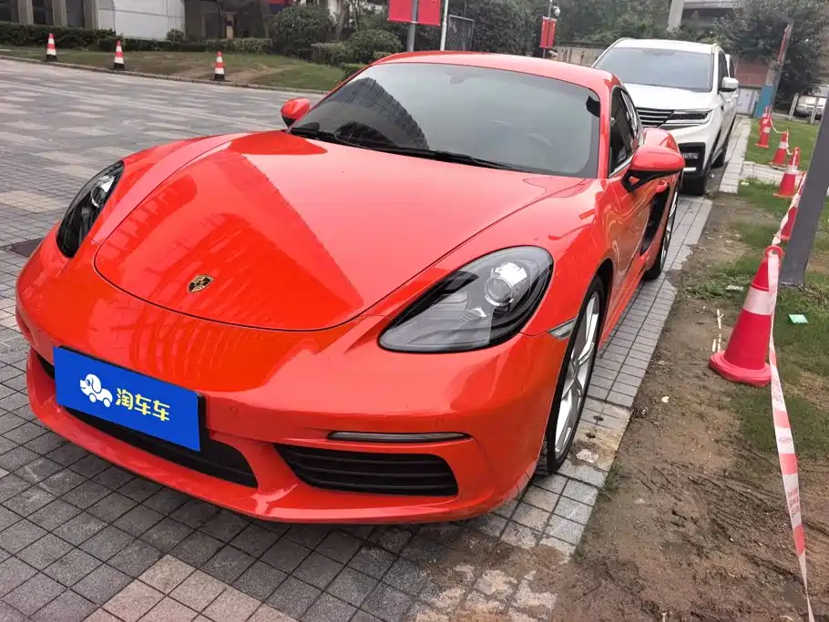 Porsche 718
