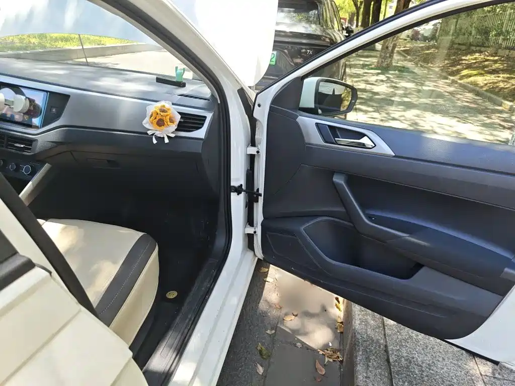 Volkswagen Polo — миниатюра 20