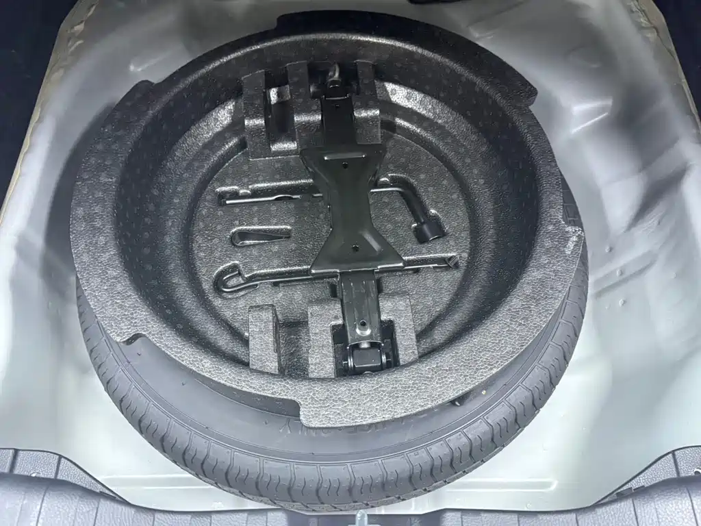 Haval M6 — миниатюра 19