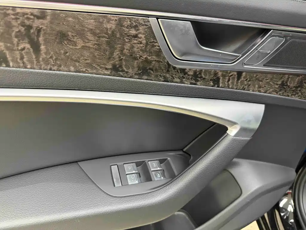 Audi A6L — миниатюра 26