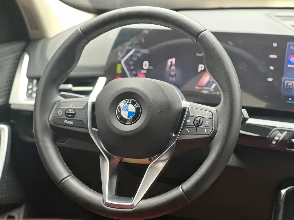 BMW X1 — миниатюра 15