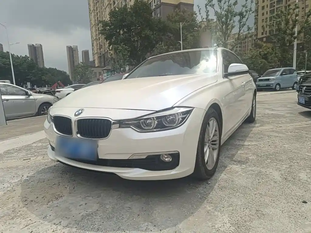 BMW 3 Series — миниатюра 2